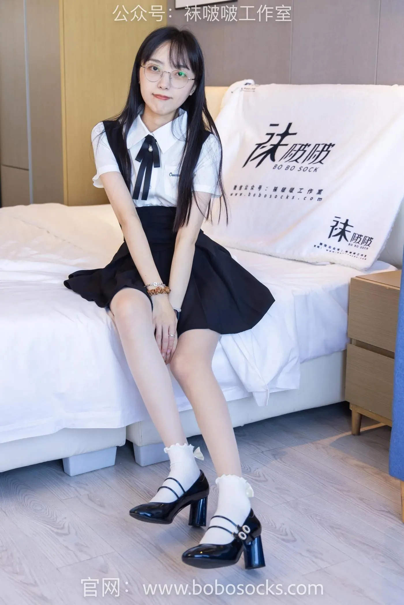 [BoBoSocks袜啵啵]NO.121 稚予-高跟鞋、白棉袜、肉丝 [138P]插图8